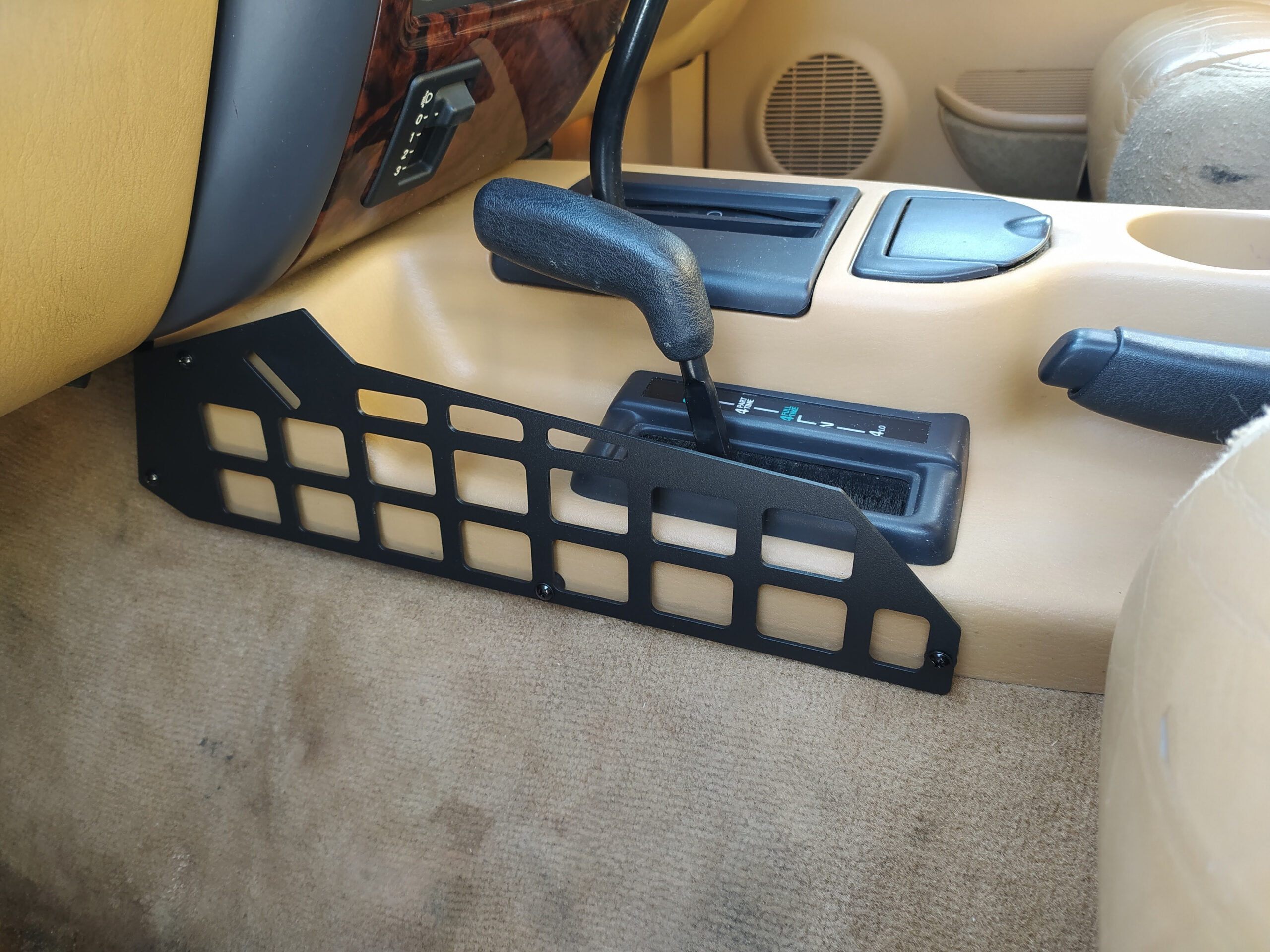 Molle-Montageplatte Cherokee XJ Mitteltunnel